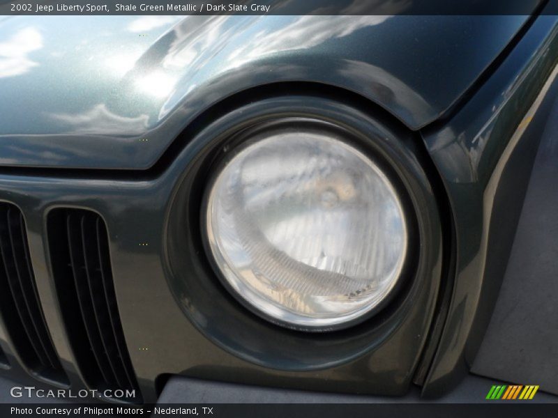 Shale Green Metallic / Dark Slate Gray 2002 Jeep Liberty Sport