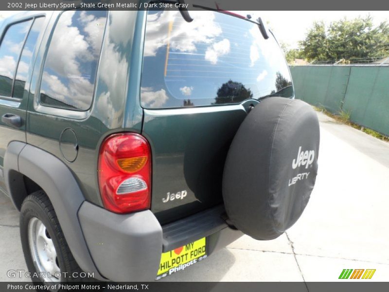 Shale Green Metallic / Dark Slate Gray 2002 Jeep Liberty Sport