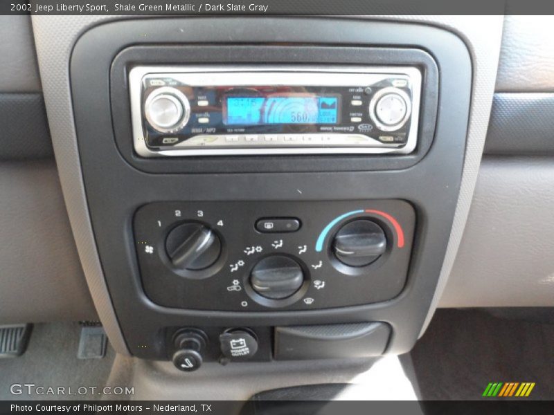 Shale Green Metallic / Dark Slate Gray 2002 Jeep Liberty Sport