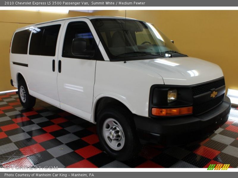 Summit White / Medium Pewter 2010 Chevrolet Express LS 3500 Passenger Van