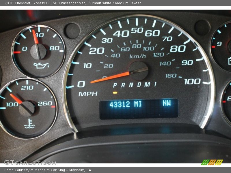 Summit White / Medium Pewter 2010 Chevrolet Express LS 3500 Passenger Van