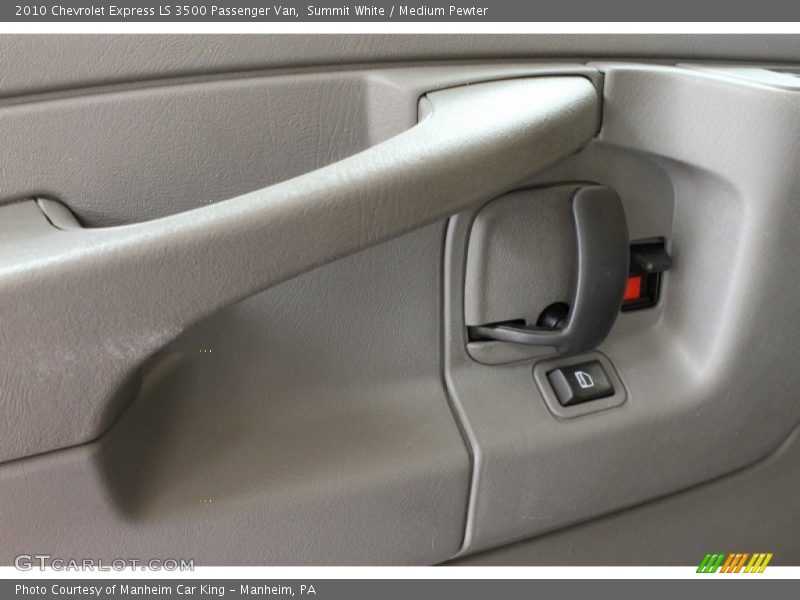 Summit White / Medium Pewter 2010 Chevrolet Express LS 3500 Passenger Van