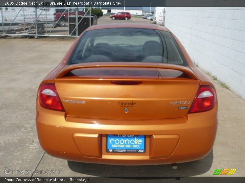 Orange Blast Pearlcoat / Dark Slate Gray 2005 Dodge Neon SXT