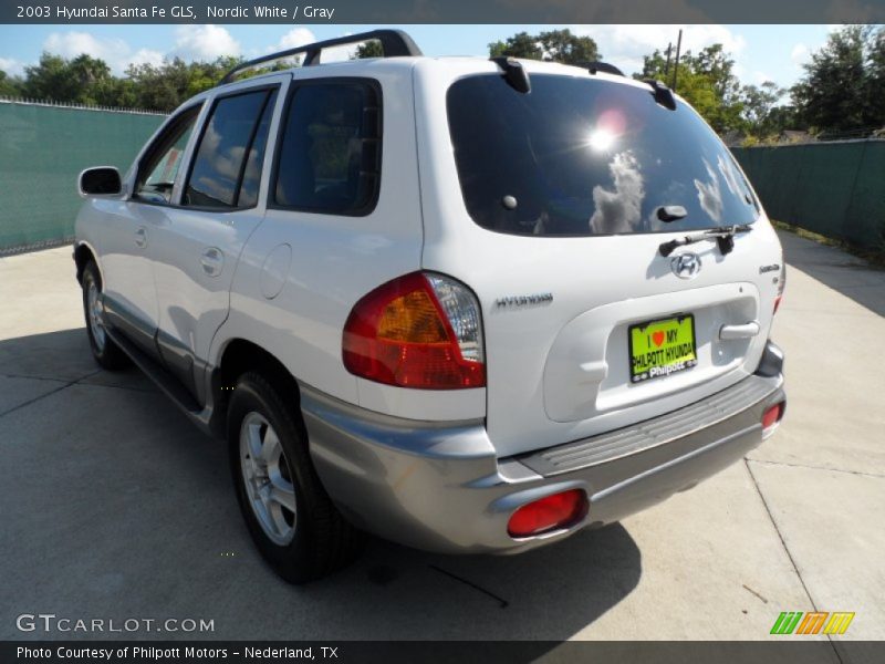 Nordic White / Gray 2003 Hyundai Santa Fe GLS