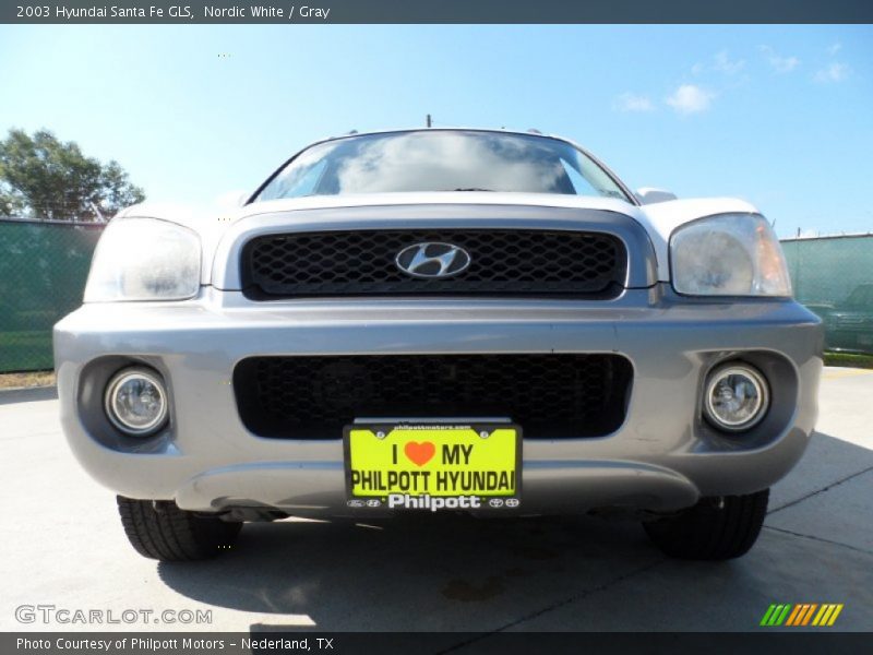 Nordic White / Gray 2003 Hyundai Santa Fe GLS