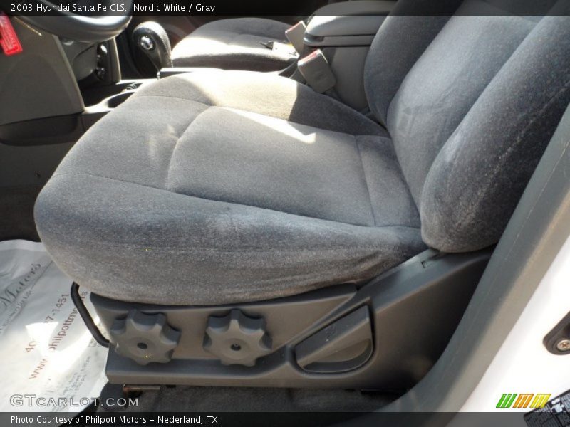Nordic White / Gray 2003 Hyundai Santa Fe GLS