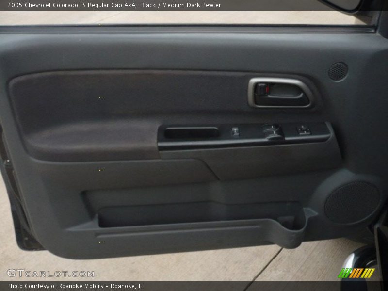 Black / Medium Dark Pewter 2005 Chevrolet Colorado LS Regular Cab 4x4