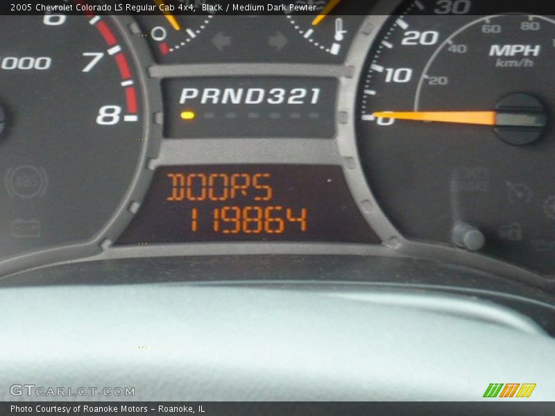 Black / Medium Dark Pewter 2005 Chevrolet Colorado LS Regular Cab 4x4
