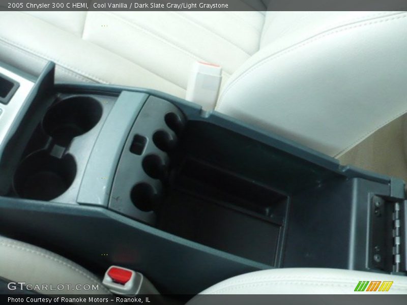 Cool Vanilla / Dark Slate Gray/Light Graystone 2005 Chrysler 300 C HEMI