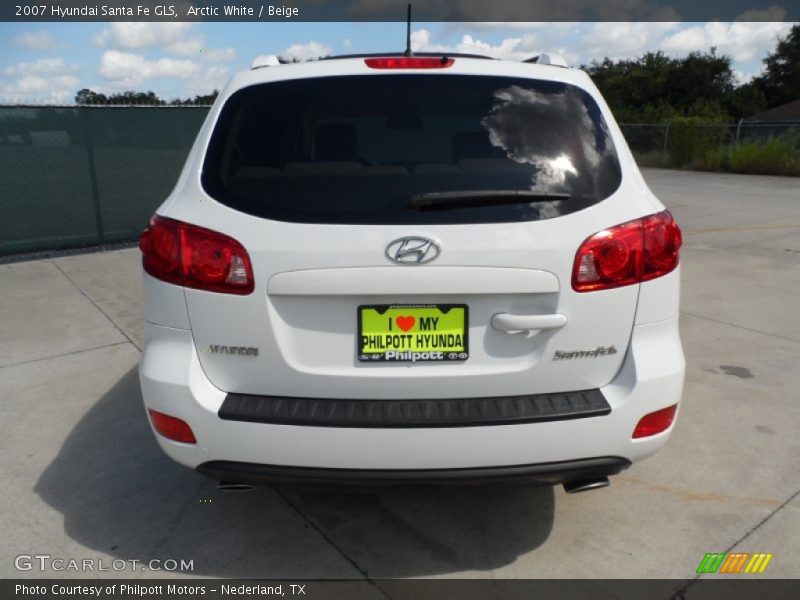 Arctic White / Beige 2007 Hyundai Santa Fe GLS