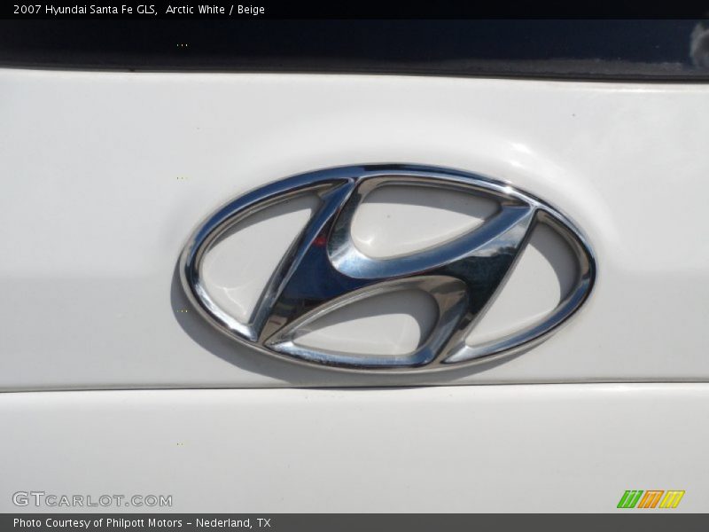 Arctic White / Beige 2007 Hyundai Santa Fe GLS
