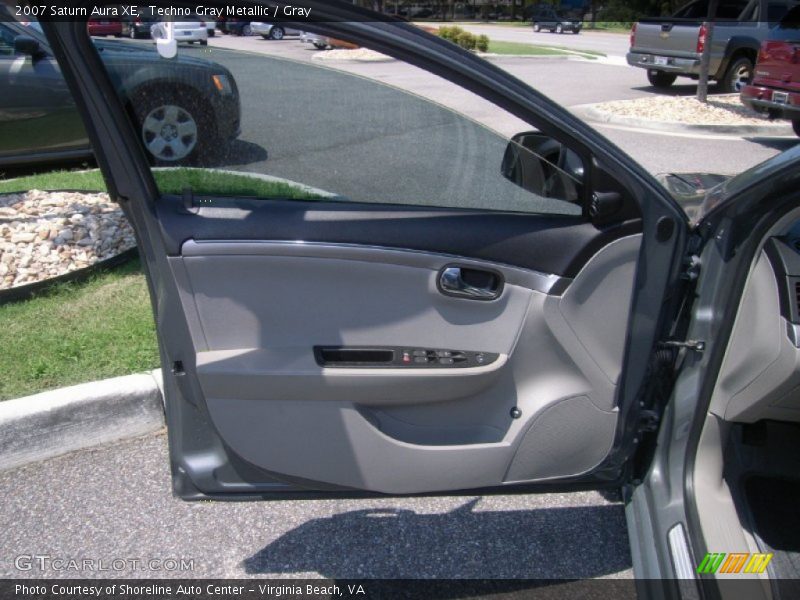 Techno Gray Metallic / Gray 2007 Saturn Aura XE