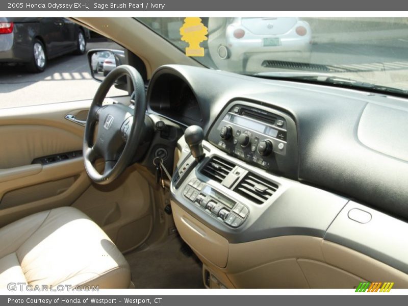 Sage Brush Pearl / Ivory 2005 Honda Odyssey EX-L