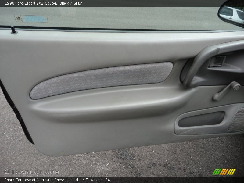 Door Panel of 1998 Escort ZX2 Coupe