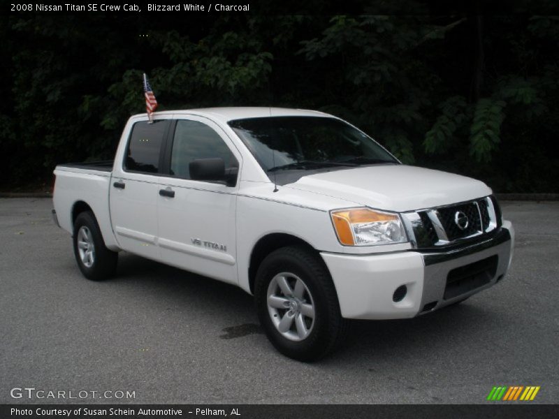 Blizzard White / Charcoal 2008 Nissan Titan SE Crew Cab