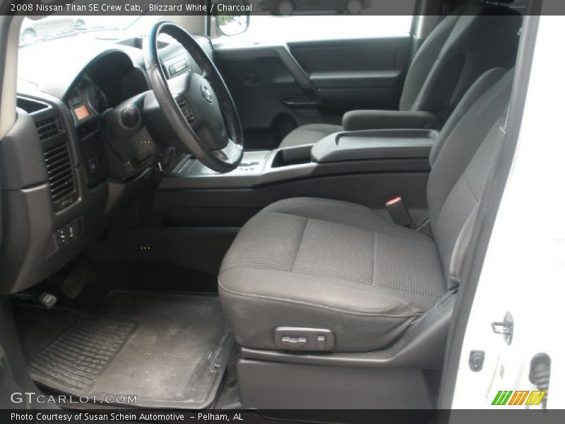 Blizzard White / Charcoal 2008 Nissan Titan SE Crew Cab