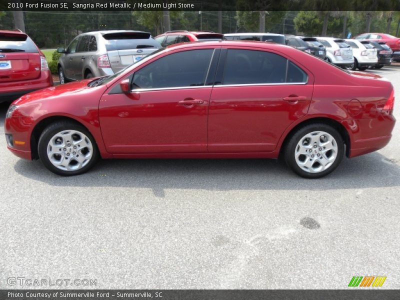 Sangria Red Metallic / Medium Light Stone 2010 Ford Fusion SE