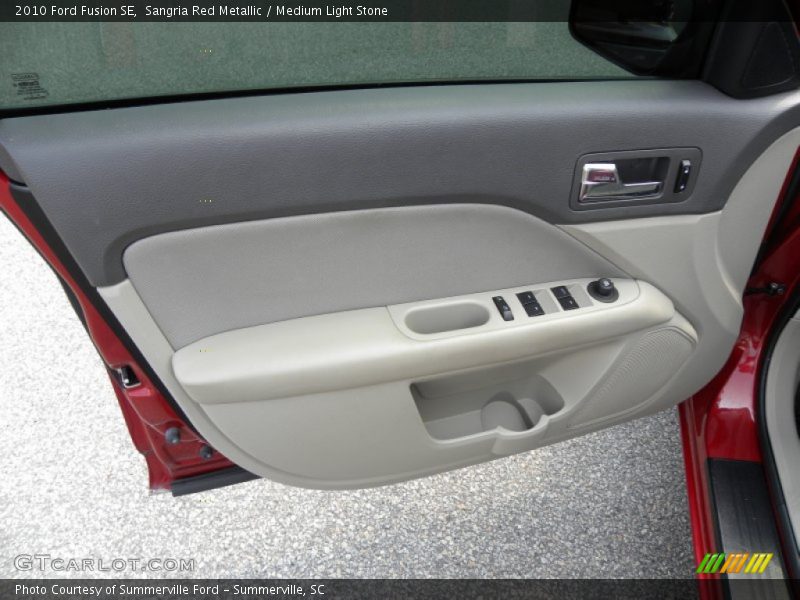 Sangria Red Metallic / Medium Light Stone 2010 Ford Fusion SE