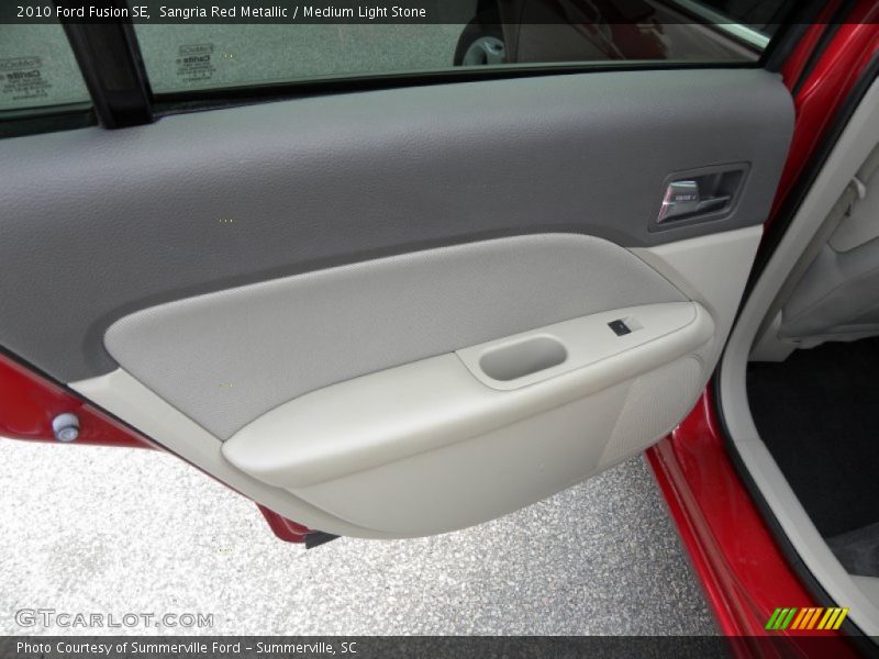 Sangria Red Metallic / Medium Light Stone 2010 Ford Fusion SE