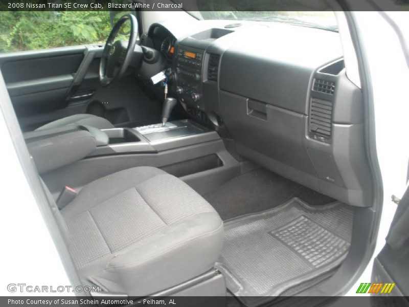 Blizzard White / Charcoal 2008 Nissan Titan SE Crew Cab