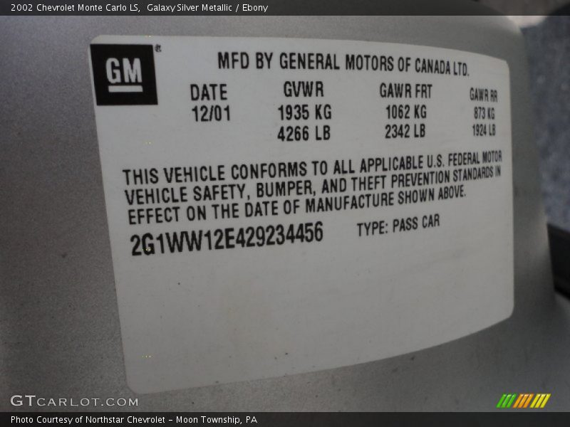 Galaxy Silver Metallic / Ebony 2002 Chevrolet Monte Carlo LS