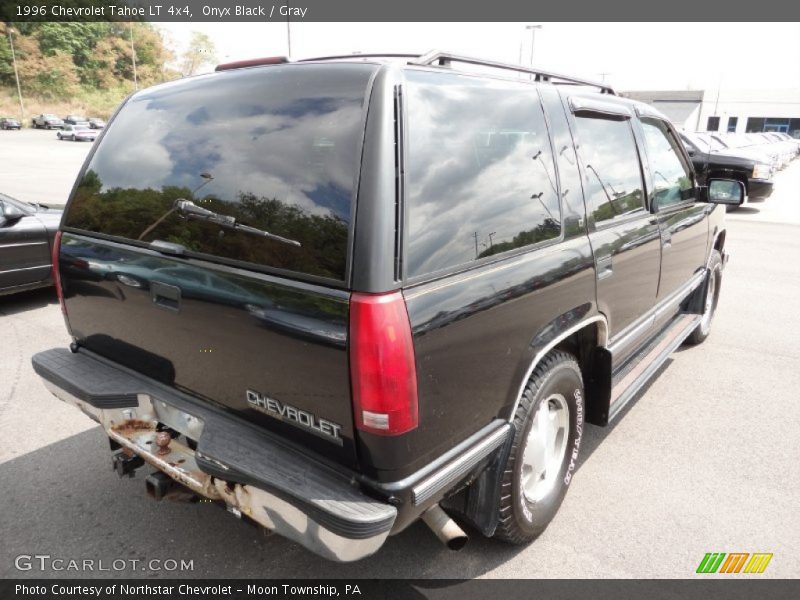 Onyx Black / Gray 1996 Chevrolet Tahoe LT 4x4