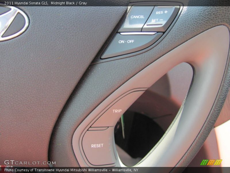 Midnight Black / Gray 2011 Hyundai Sonata GLS
