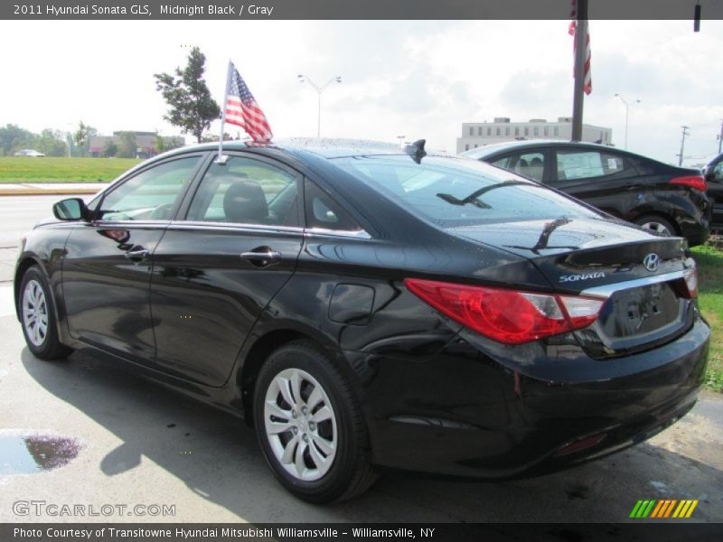Midnight Black / Gray 2011 Hyundai Sonata GLS