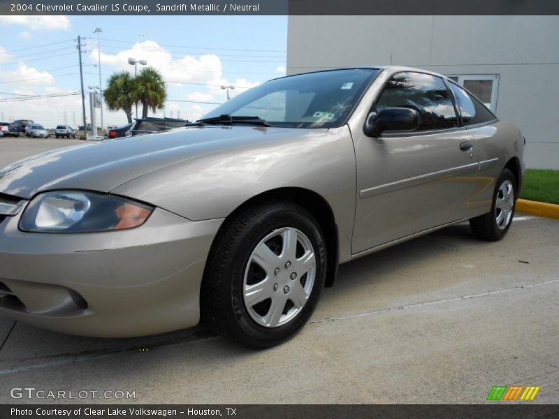 Sandrift Metallic / Neutral 2004 Chevrolet Cavalier LS Coupe