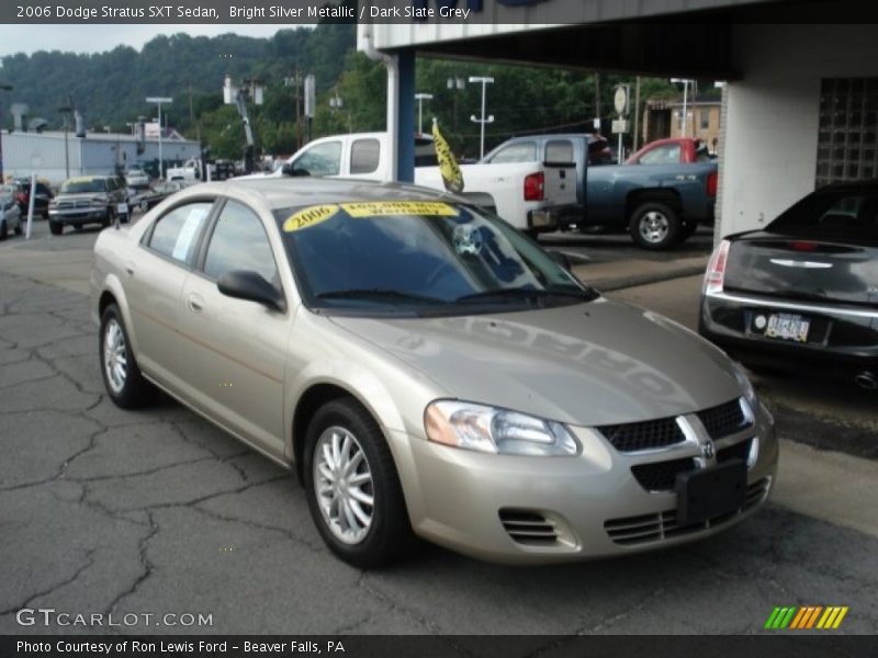 Bright Silver Metallic / Dark Slate Grey 2006 Dodge Stratus SXT Sedan