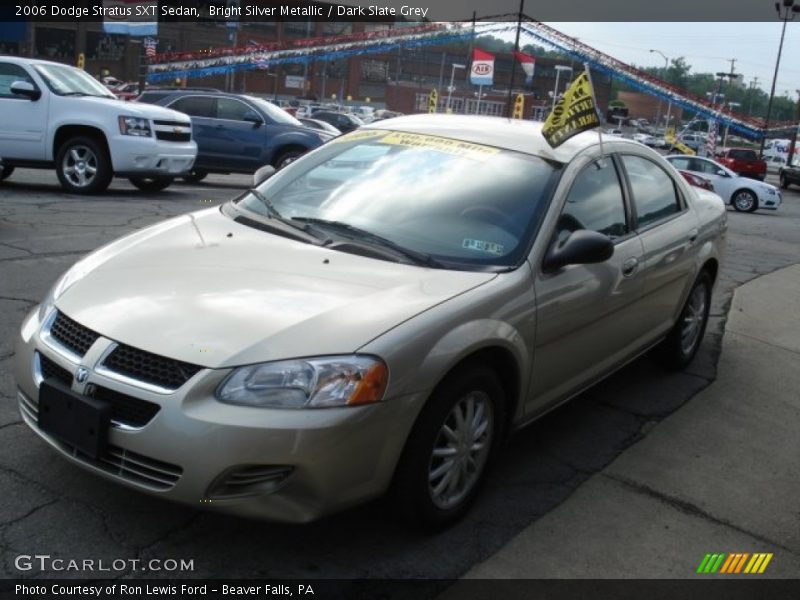 Bright Silver Metallic / Dark Slate Grey 2006 Dodge Stratus SXT Sedan