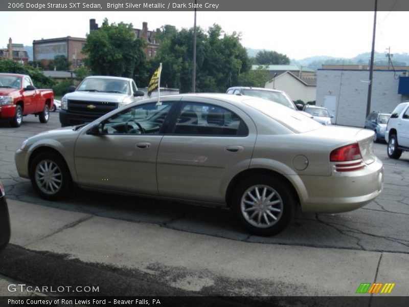 Bright Silver Metallic / Dark Slate Grey 2006 Dodge Stratus SXT Sedan