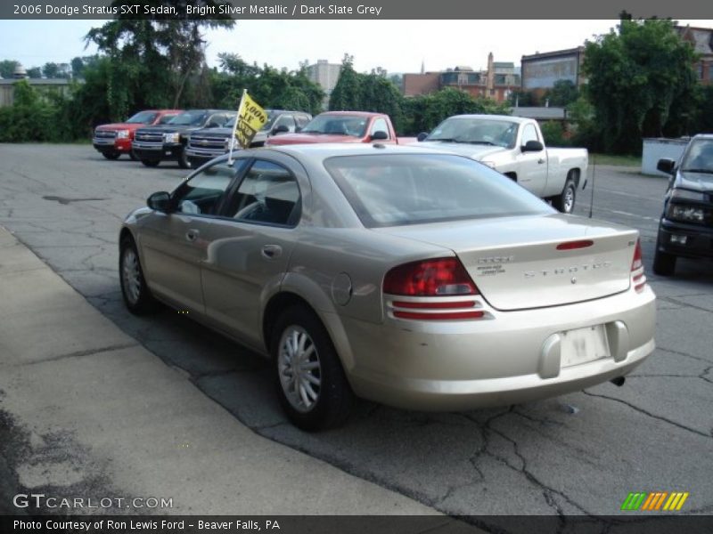 Bright Silver Metallic / Dark Slate Grey 2006 Dodge Stratus SXT Sedan