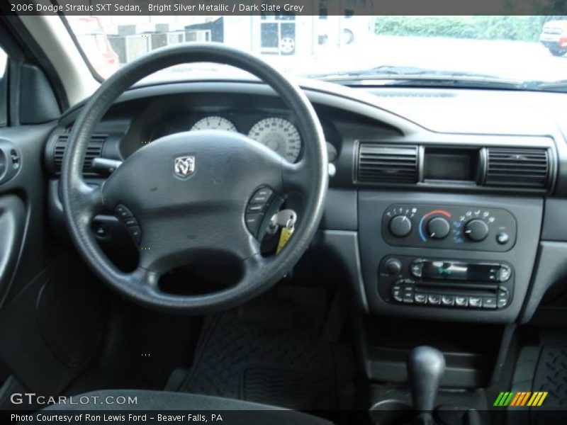 Bright Silver Metallic / Dark Slate Grey 2006 Dodge Stratus SXT Sedan