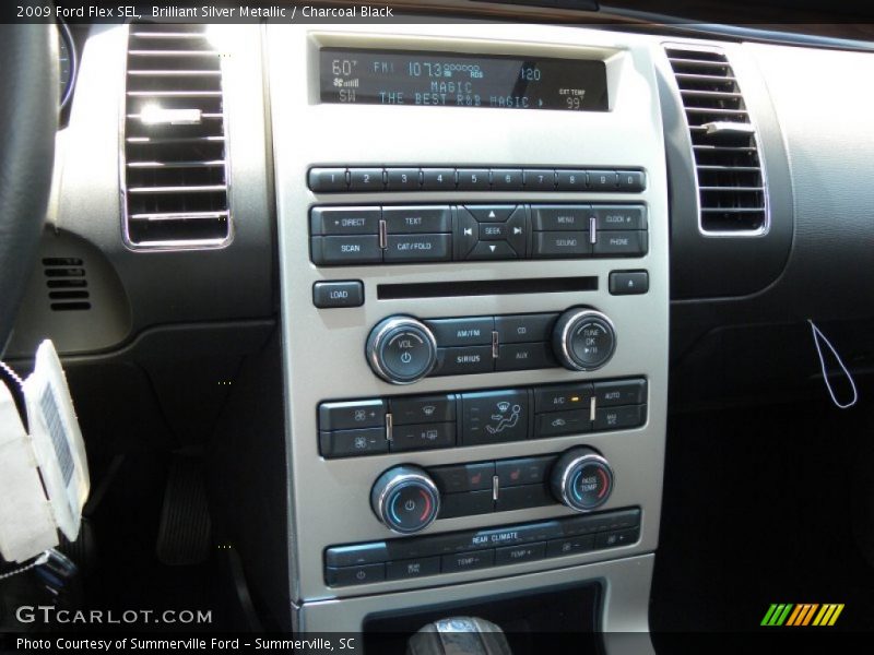 Brilliant Silver Metallic / Charcoal Black 2009 Ford Flex SEL