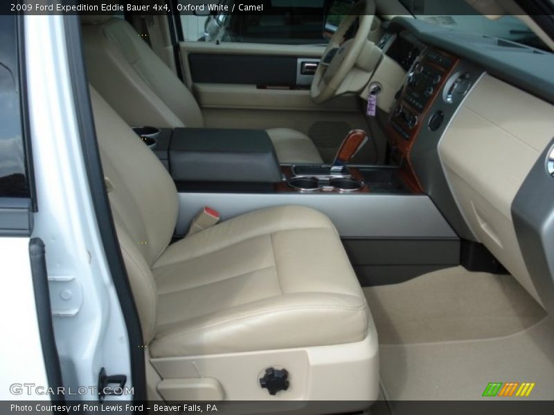 Oxford White / Camel 2009 Ford Expedition Eddie Bauer 4x4