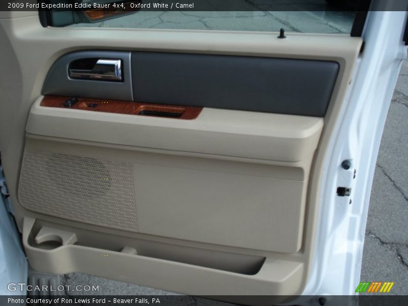 Oxford White / Camel 2009 Ford Expedition Eddie Bauer 4x4