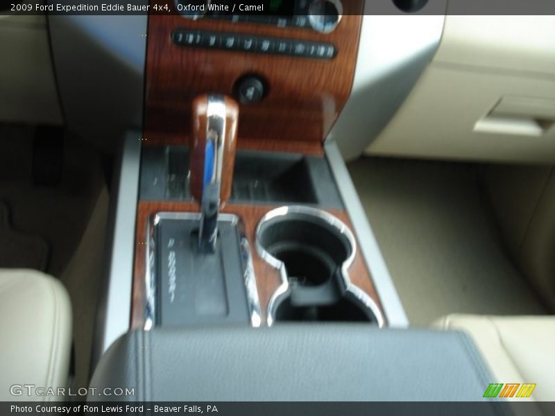 Oxford White / Camel 2009 Ford Expedition Eddie Bauer 4x4