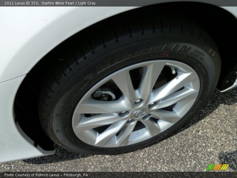 Starfire White Pearl / Light Gray 2011 Lexus ES 350