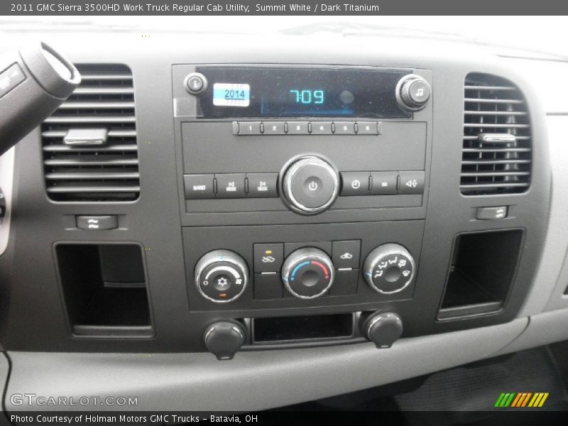 Controls of 2011 Sierra 3500HD Work Truck Regular Cab Utility