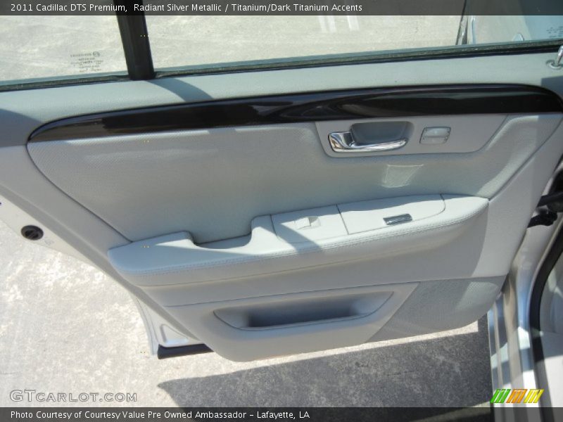 Radiant Silver Metallic / Titanium/Dark Titanium Accents 2011 Cadillac DTS Premium