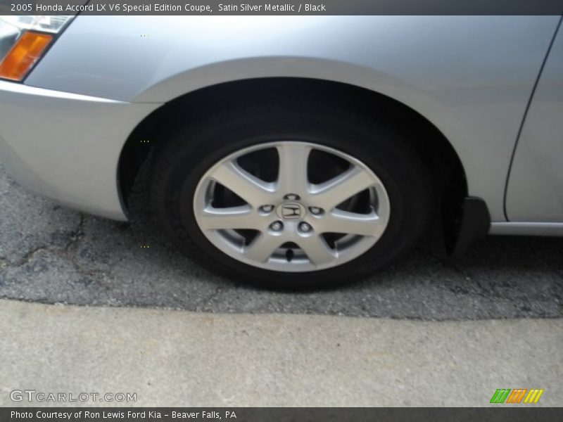 Satin Silver Metallic / Black 2005 Honda Accord LX V6 Special Edition Coupe