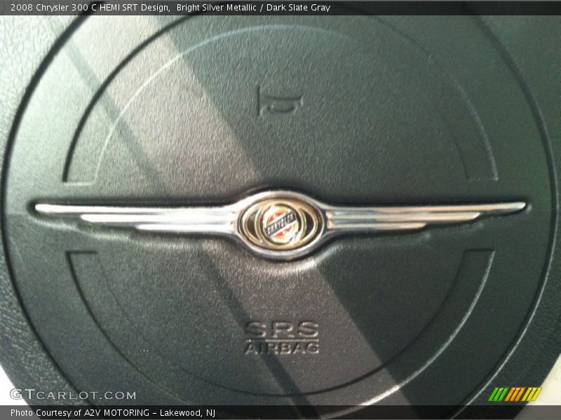 Bright Silver Metallic / Dark Slate Gray 2008 Chrysler 300 C HEMI SRT Design
