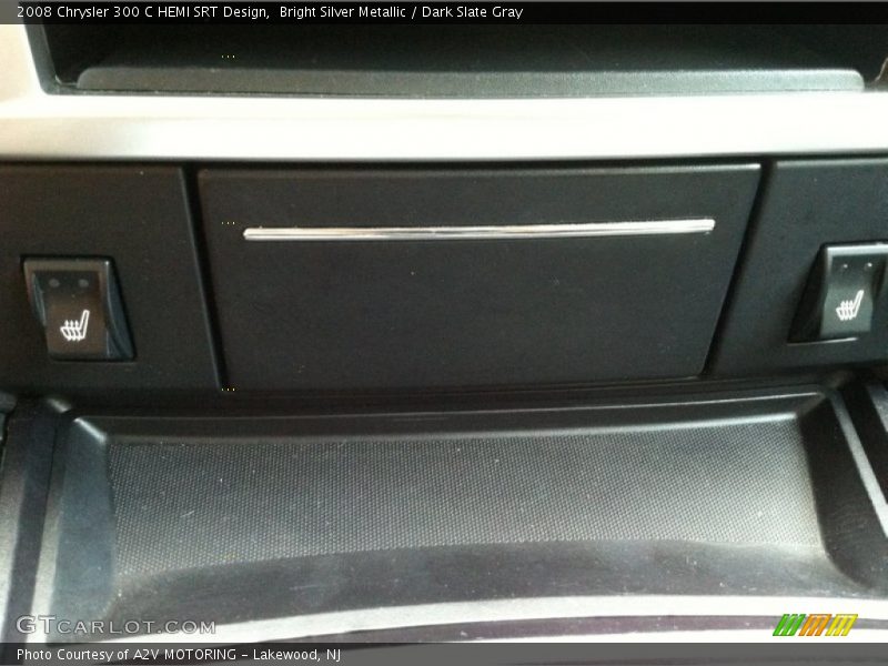 Bright Silver Metallic / Dark Slate Gray 2008 Chrysler 300 C HEMI SRT Design