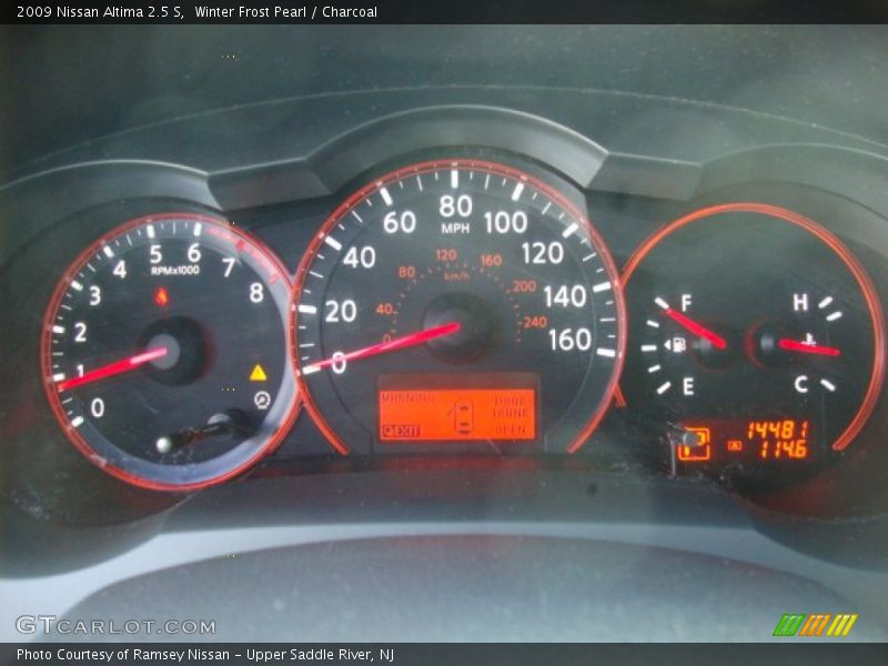 Winter Frost Pearl / Charcoal 2009 Nissan Altima 2.5 S