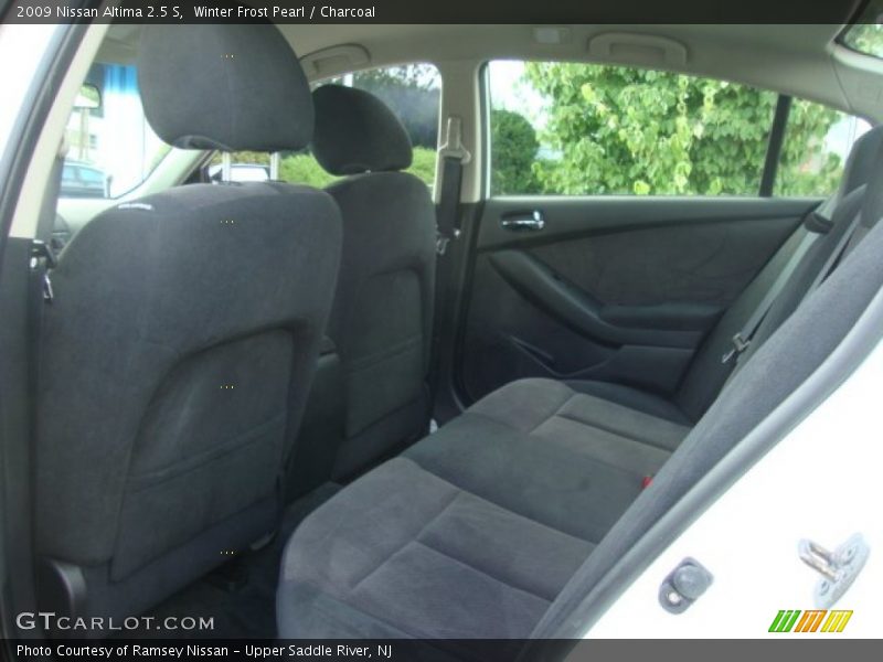 Winter Frost Pearl / Charcoal 2009 Nissan Altima 2.5 S