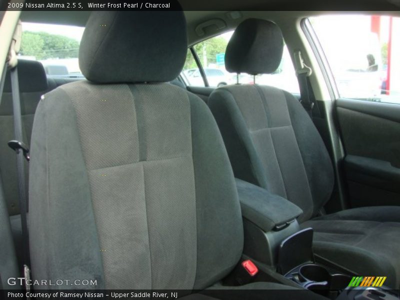 Winter Frost Pearl / Charcoal 2009 Nissan Altima 2.5 S
