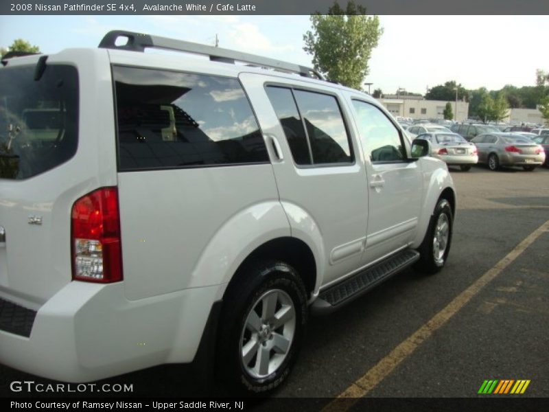 Avalanche White / Cafe Latte 2008 Nissan Pathfinder SE 4x4