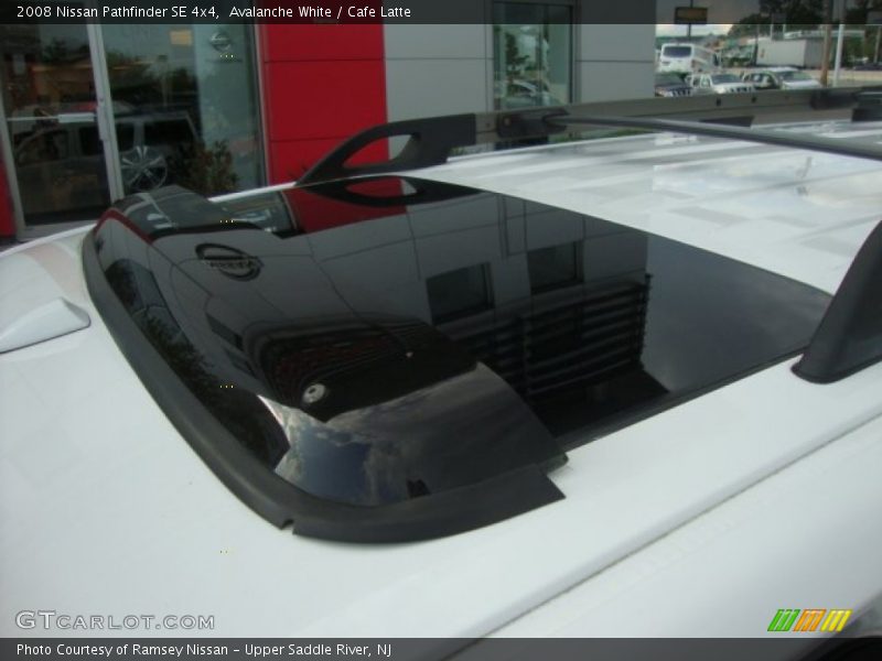 Avalanche White / Cafe Latte 2008 Nissan Pathfinder SE 4x4