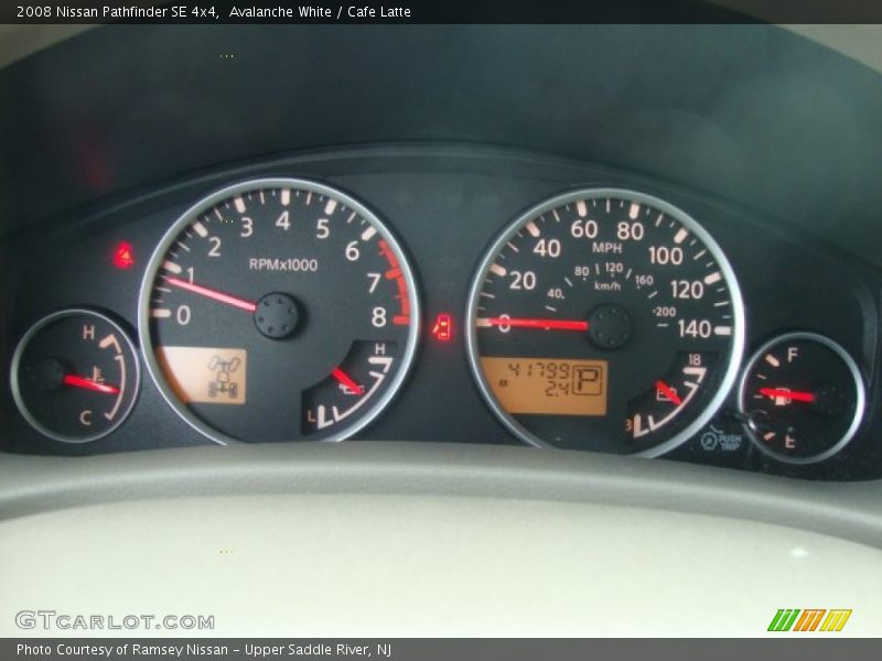 Avalanche White / Cafe Latte 2008 Nissan Pathfinder SE 4x4
